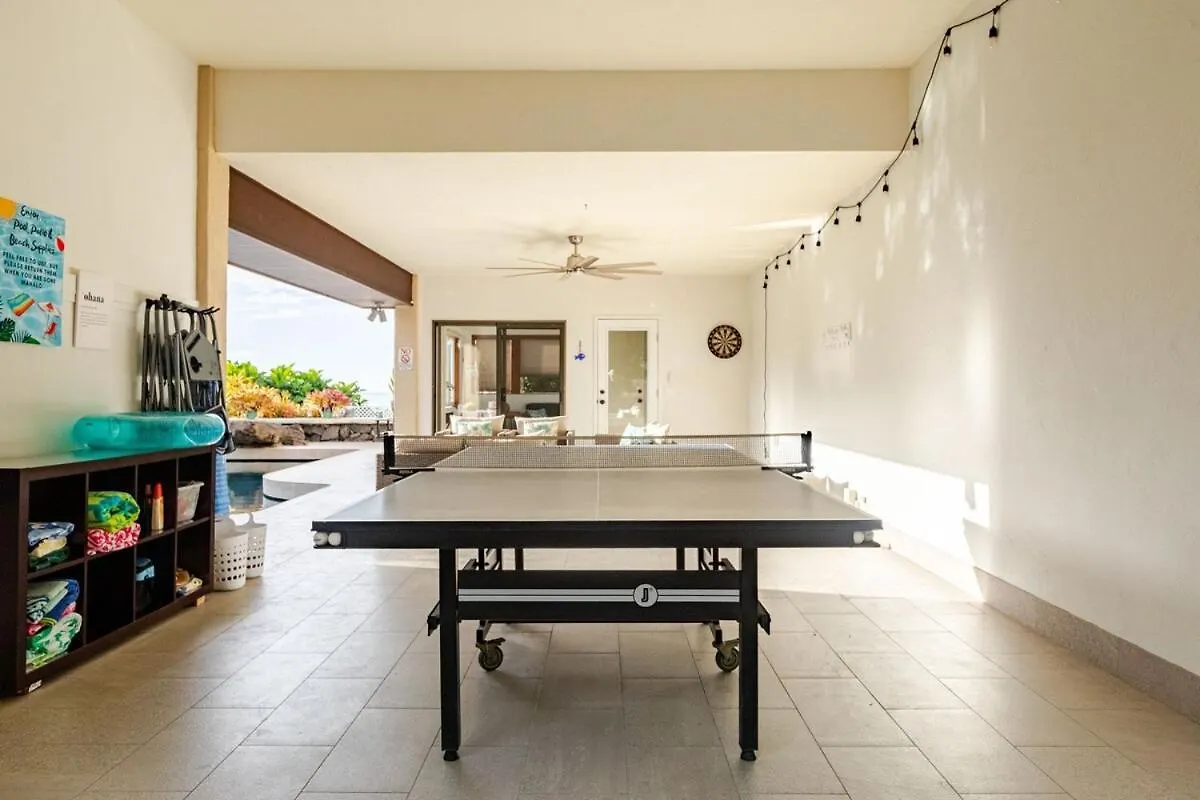Hawaiian Escape With Pool Expansive Lanai Stunning Sunset Views Villa Kailua-Kona